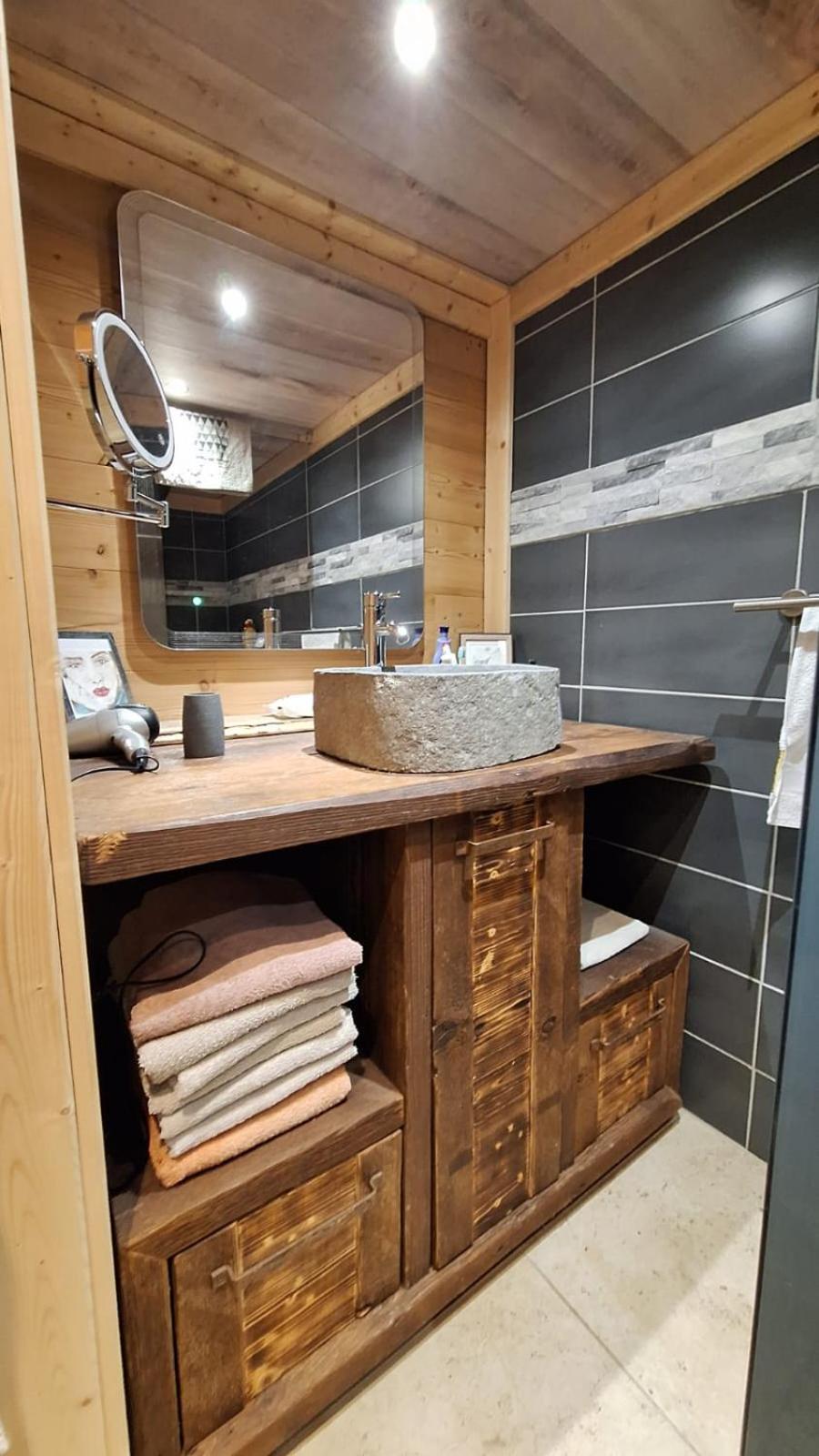 Le Refuge Du Poete Apartment Saint-Francois-de-Sales Ngoại thất bức ảnh